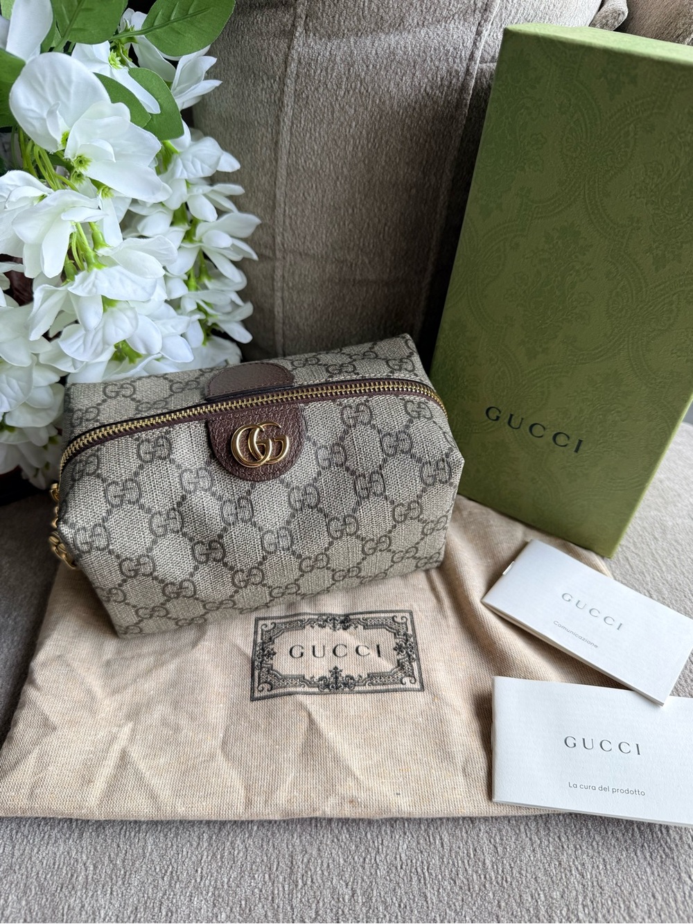 Gucci Beige GG Supreme Canvas Cosmetic Case with Brown Trim and Gold Hardware